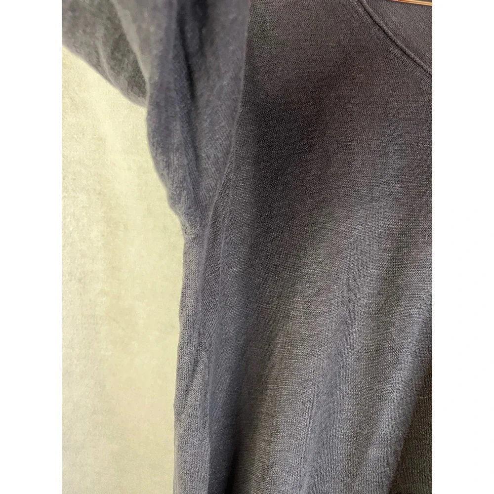 Wrap London Sz 10 100% Linen Gray V-Neck Top Crotchet Shoulder Ruffle Sleeve
